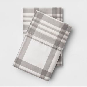 Two Standard Pillow Case
